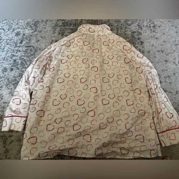 Lands’ End Pajama Top White Heart Print Size: 1X - Picture 3 of 3